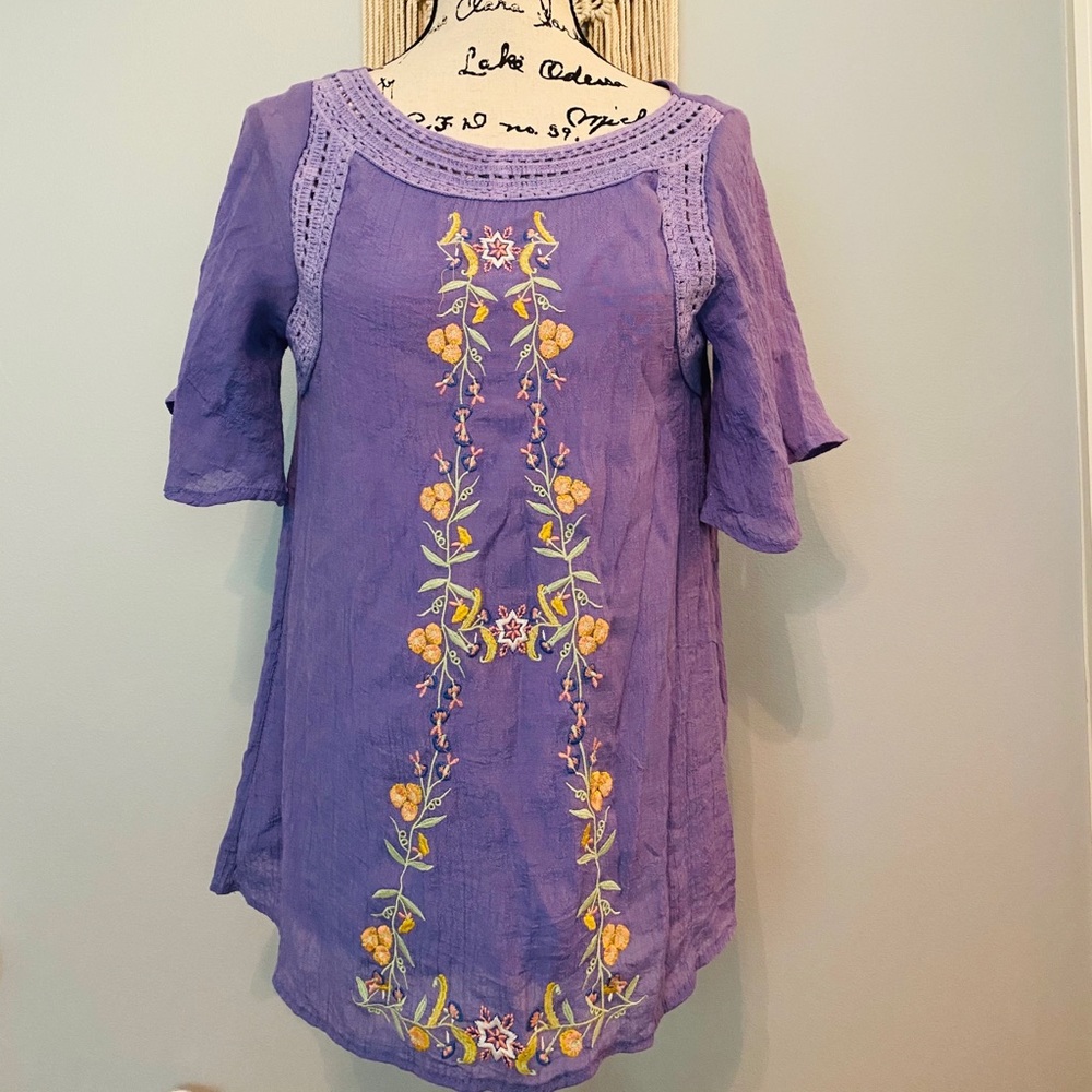 Entro Lavender Embroidered Tunic